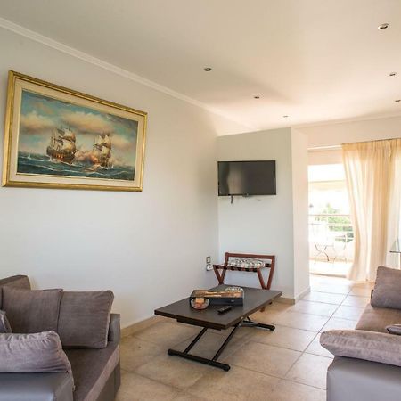 Best View Apartments Атина Екстериор снимка